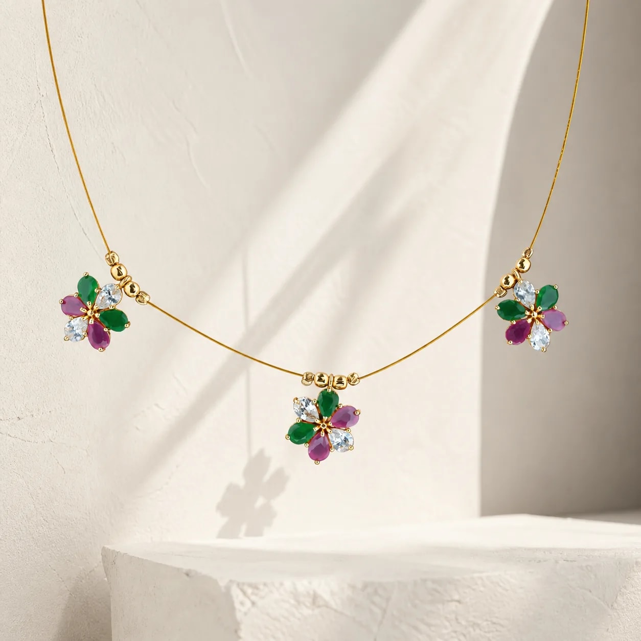 Heritage Bloom Invisible Necklace