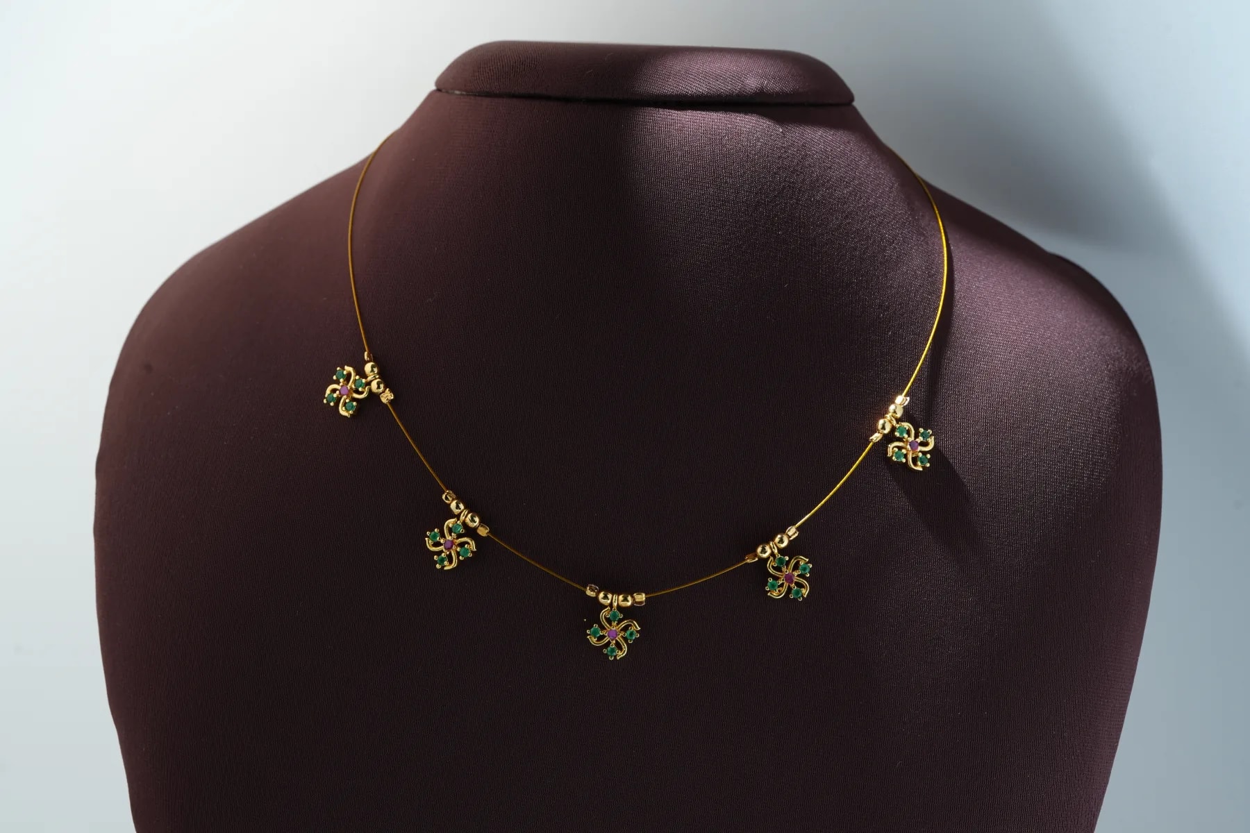 Buttercup Invisible Necklace (5 Charms)