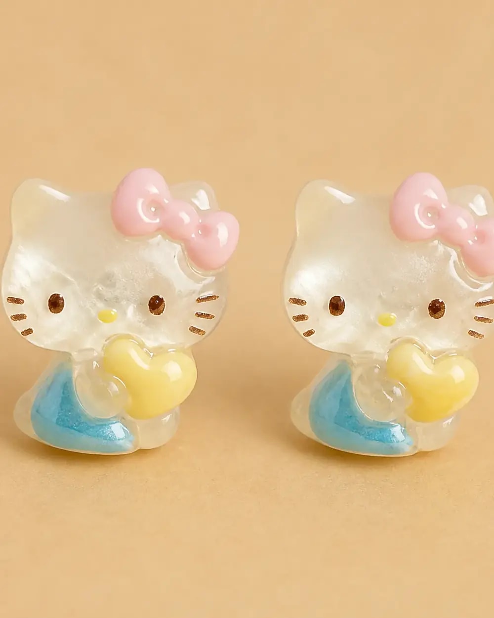 Sunny Heart Kitty Studs