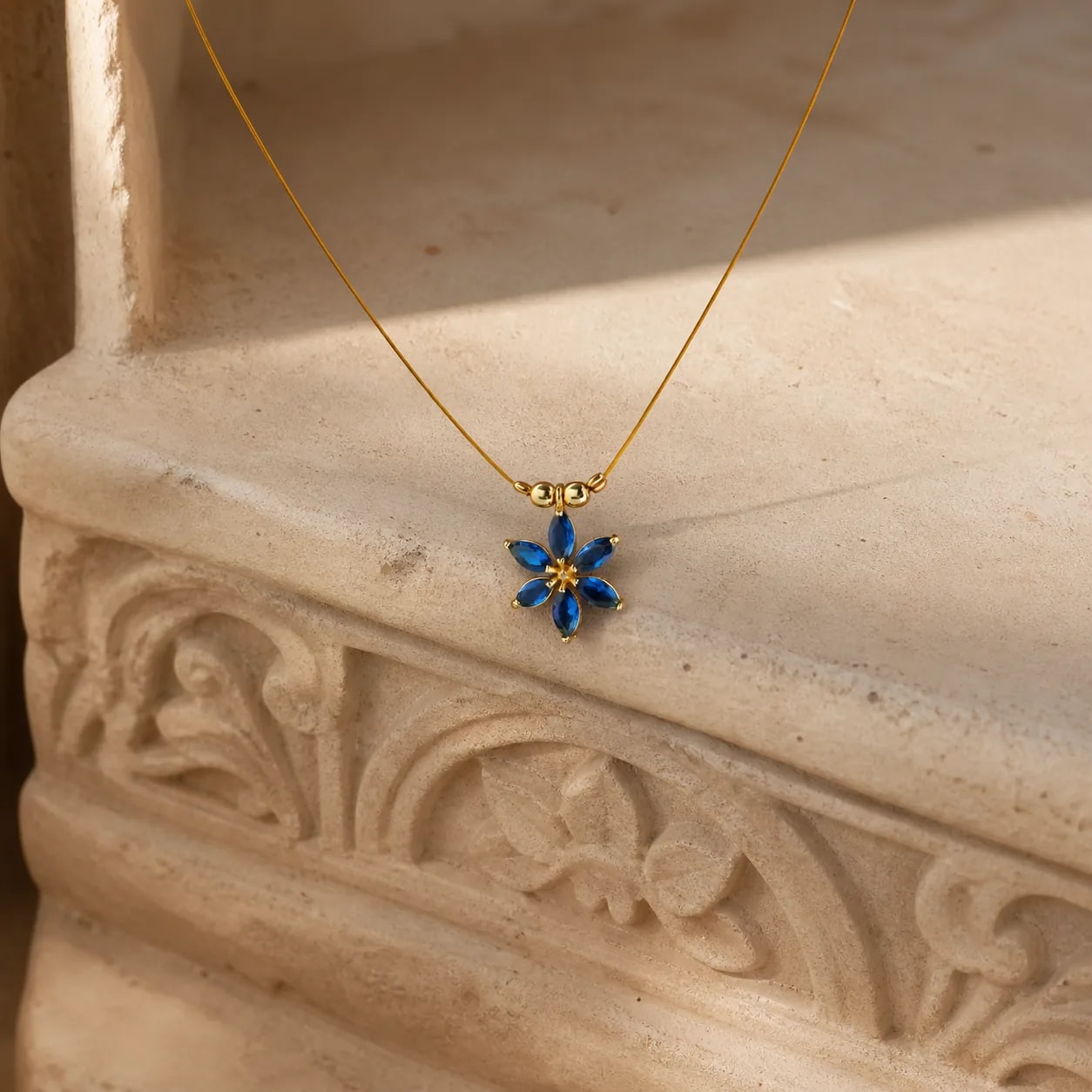 Daisy Six Petal Invisible Necklace