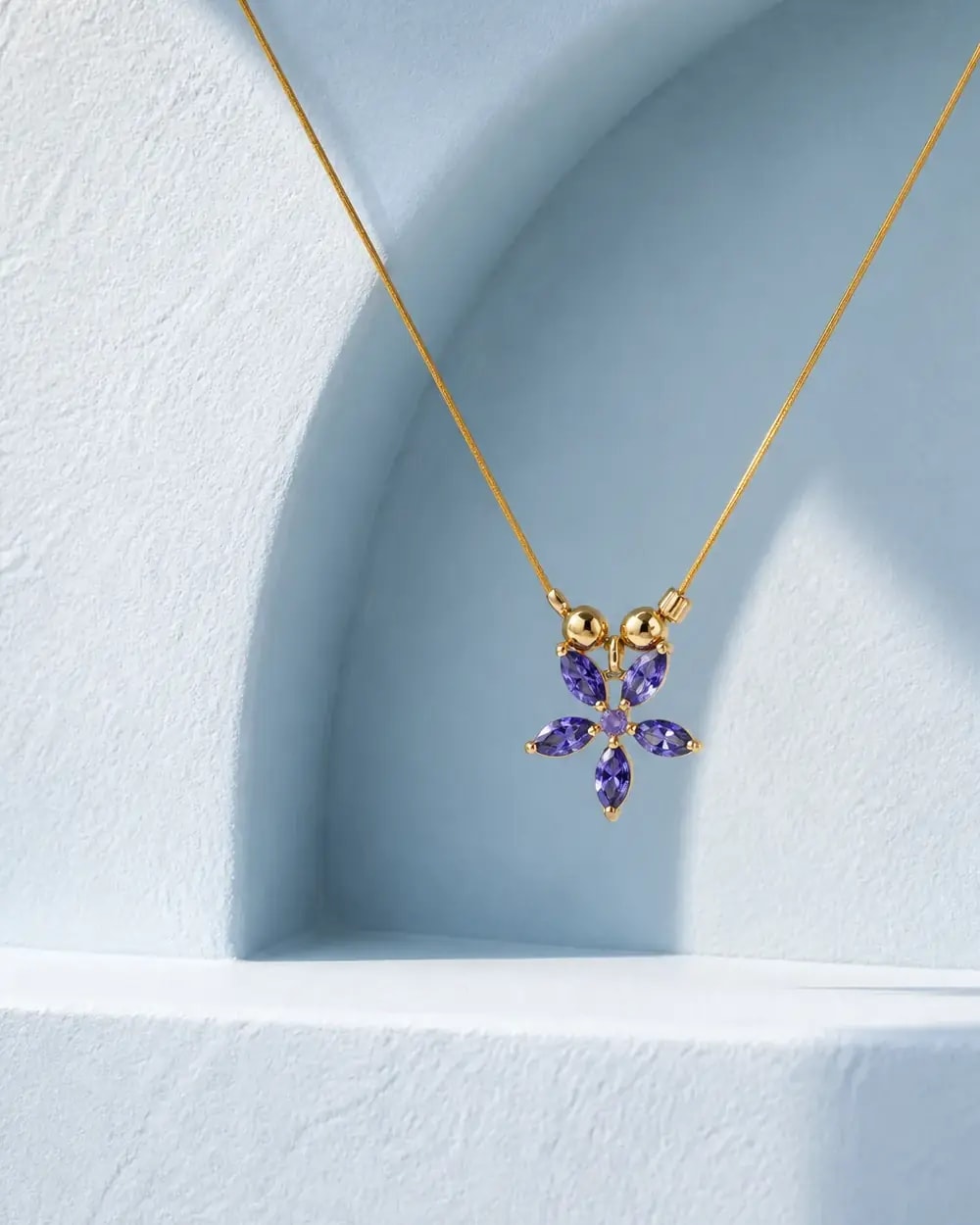 Tara Five Petal Invisible Necklace