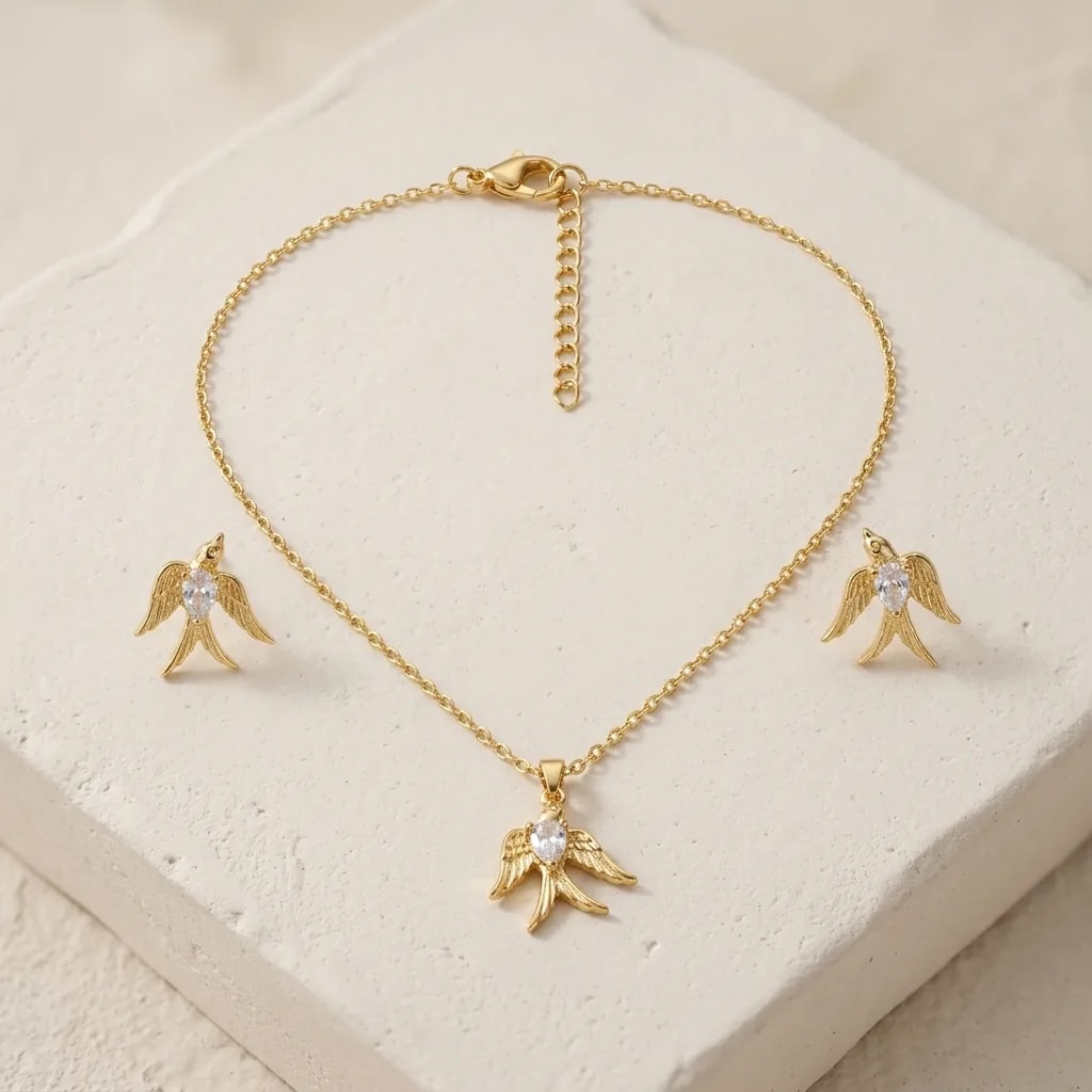 Golden Bird Crystal Necklace Set