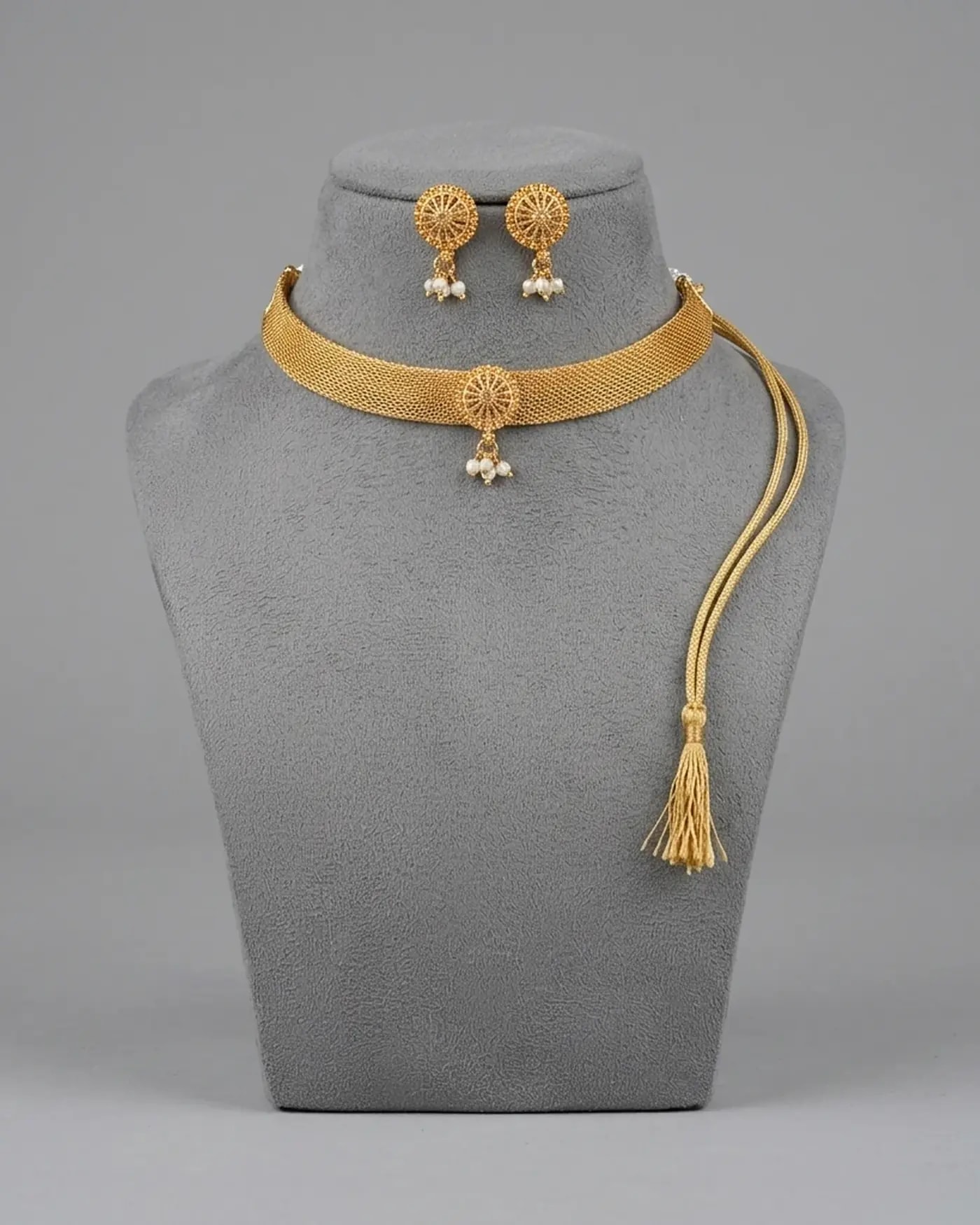 Suvarna Mesh Choker Set