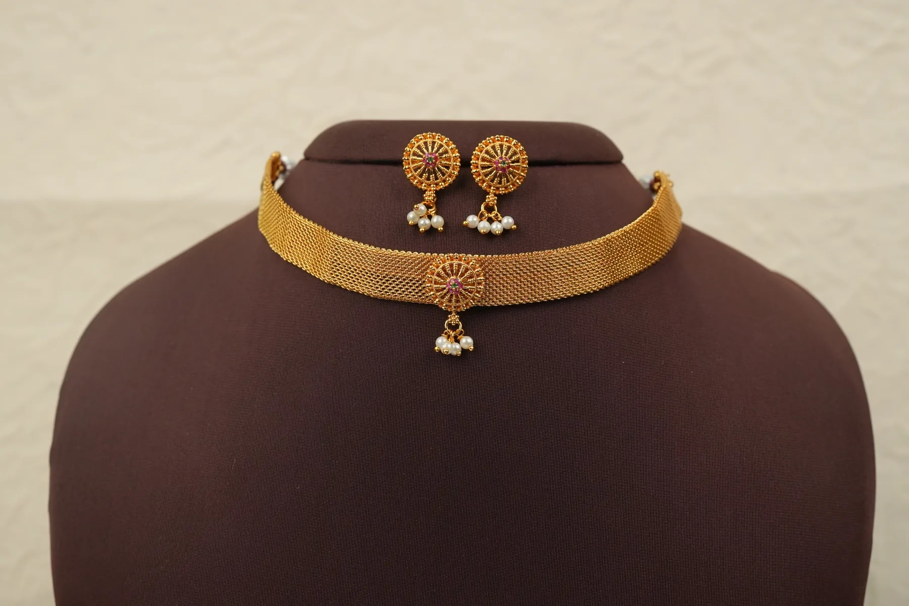 Suvarna Mesh Choker Set