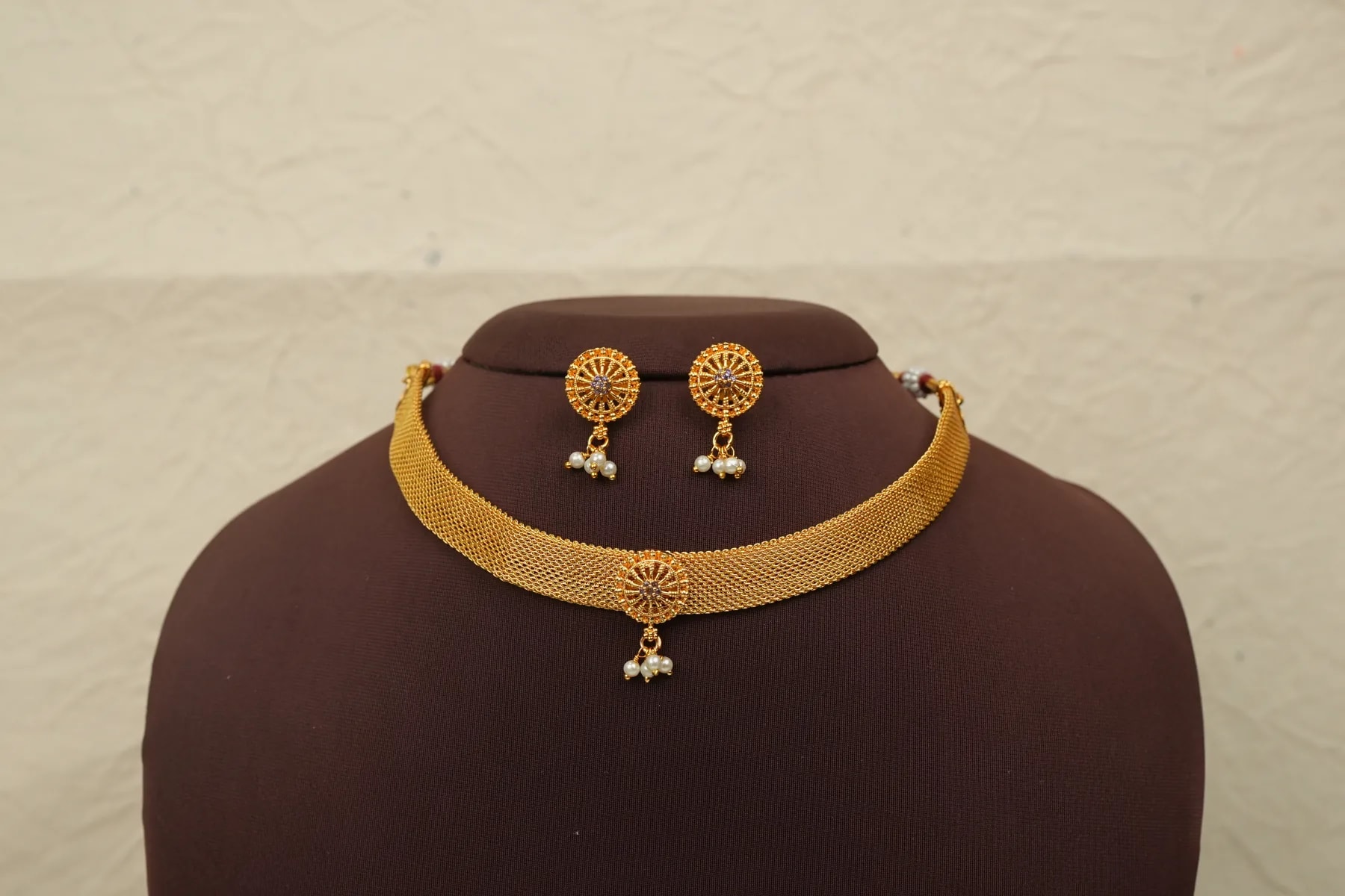 Suvarna Mesh Choker Set