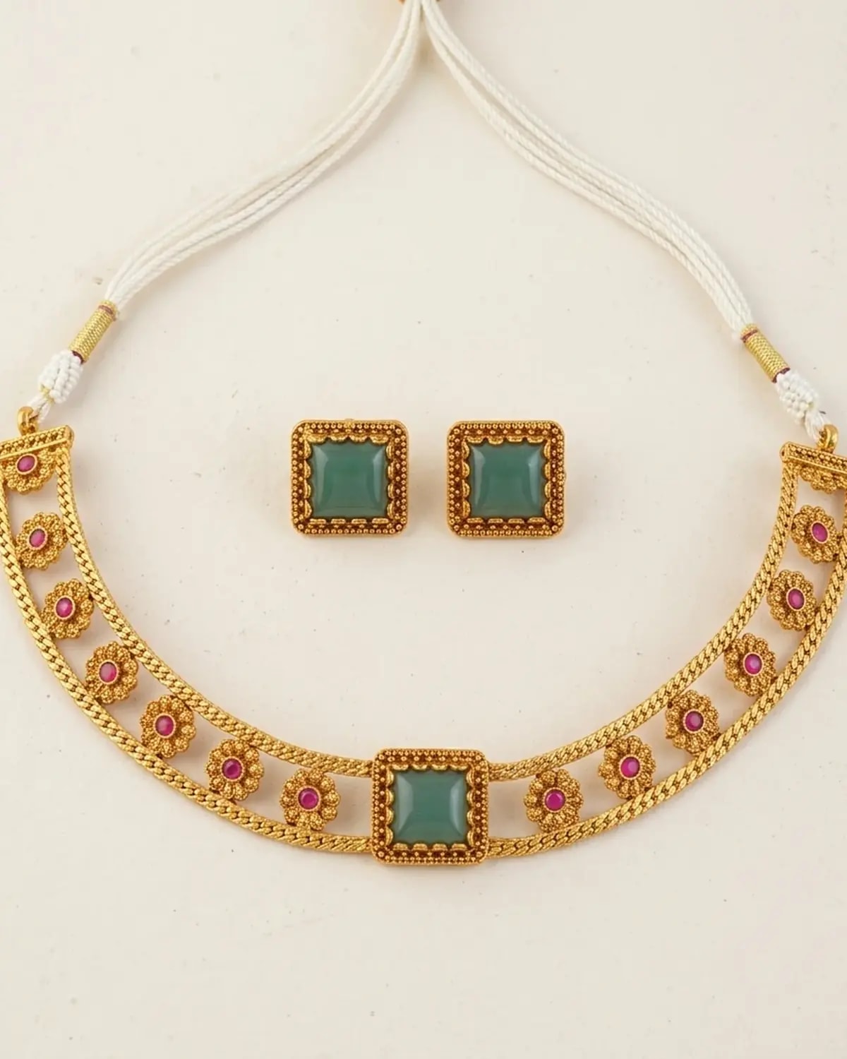 Teal Stone Kempu Heritage Choker Set