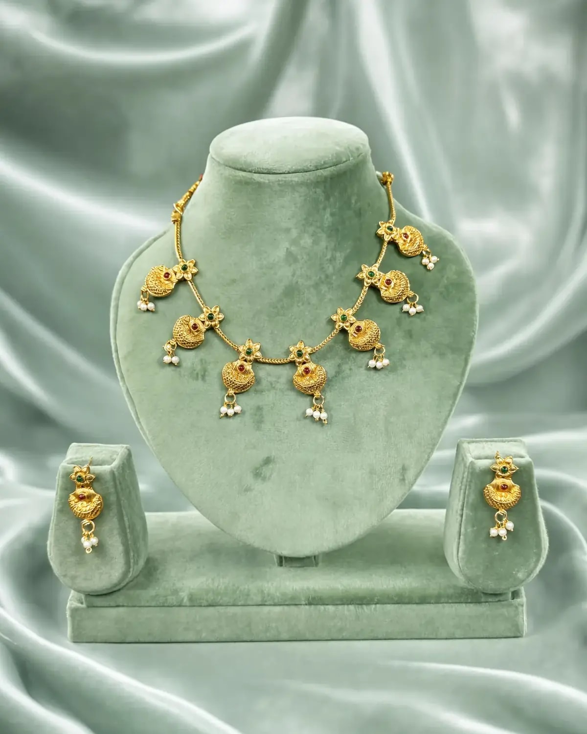 Kalasam Alankara Necklace Set