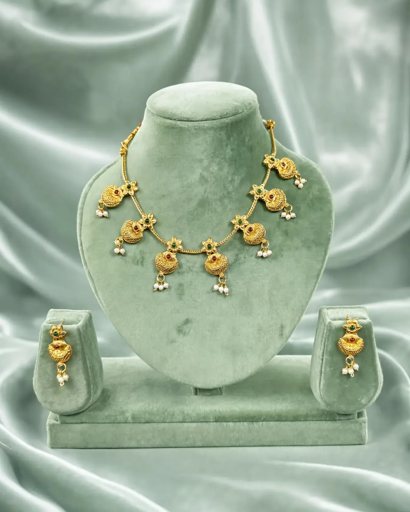 Kalasam Alankara Necklace Set