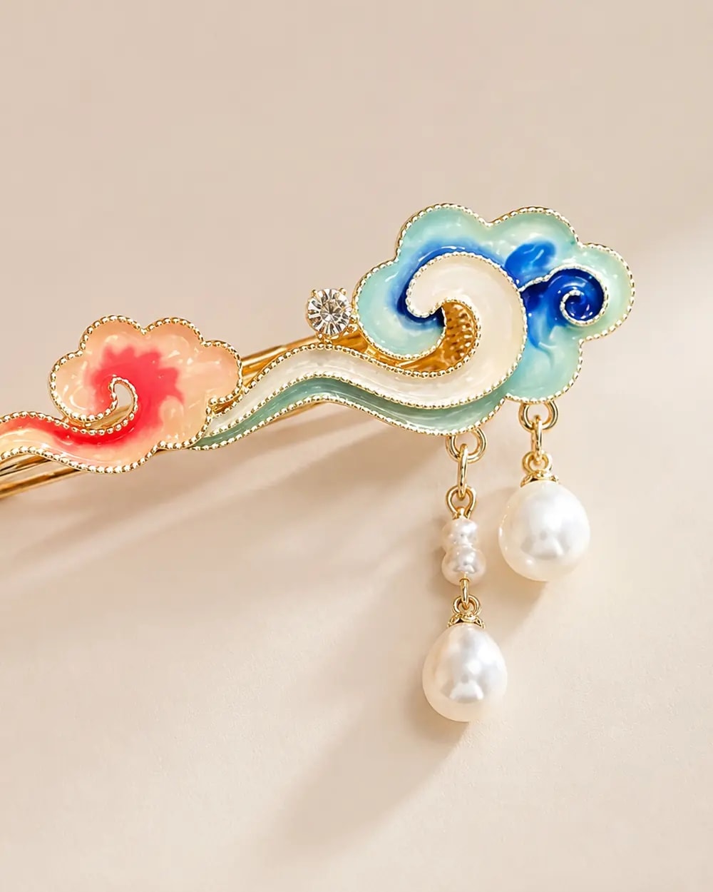 Handmade Imperial Cloud Pearl Side Hair Clip